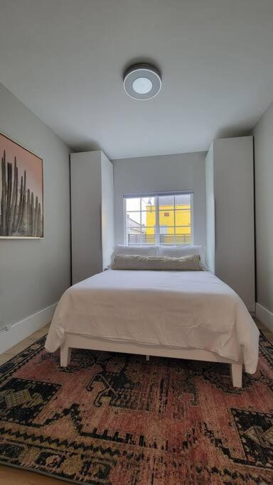Casa vacanze Stylish In The Center Of La *